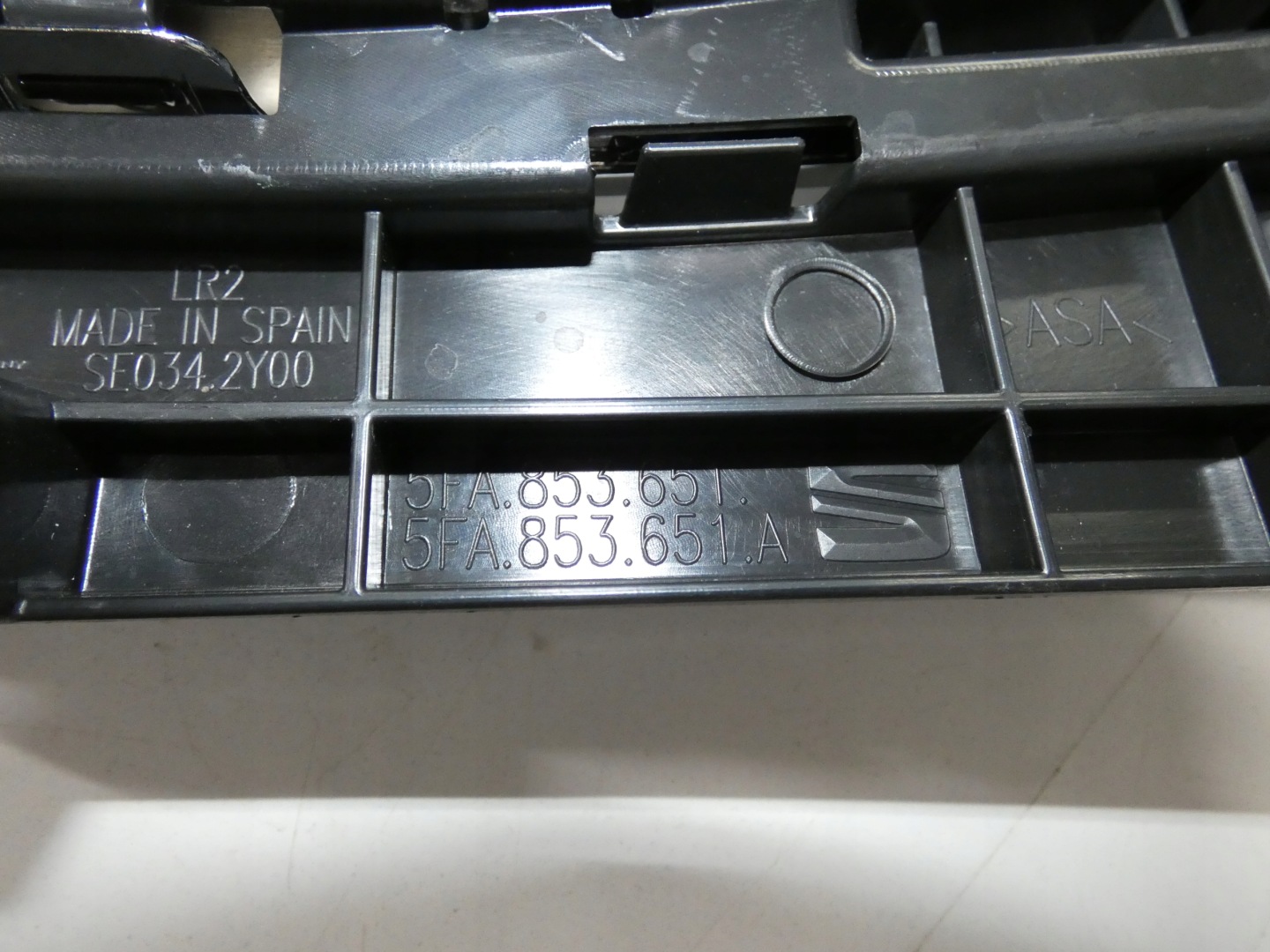 SEAT Leon IV 5F Kühlergrill FRONTGRILL Kühlergitter 5FA853651A - Thumbnail 4