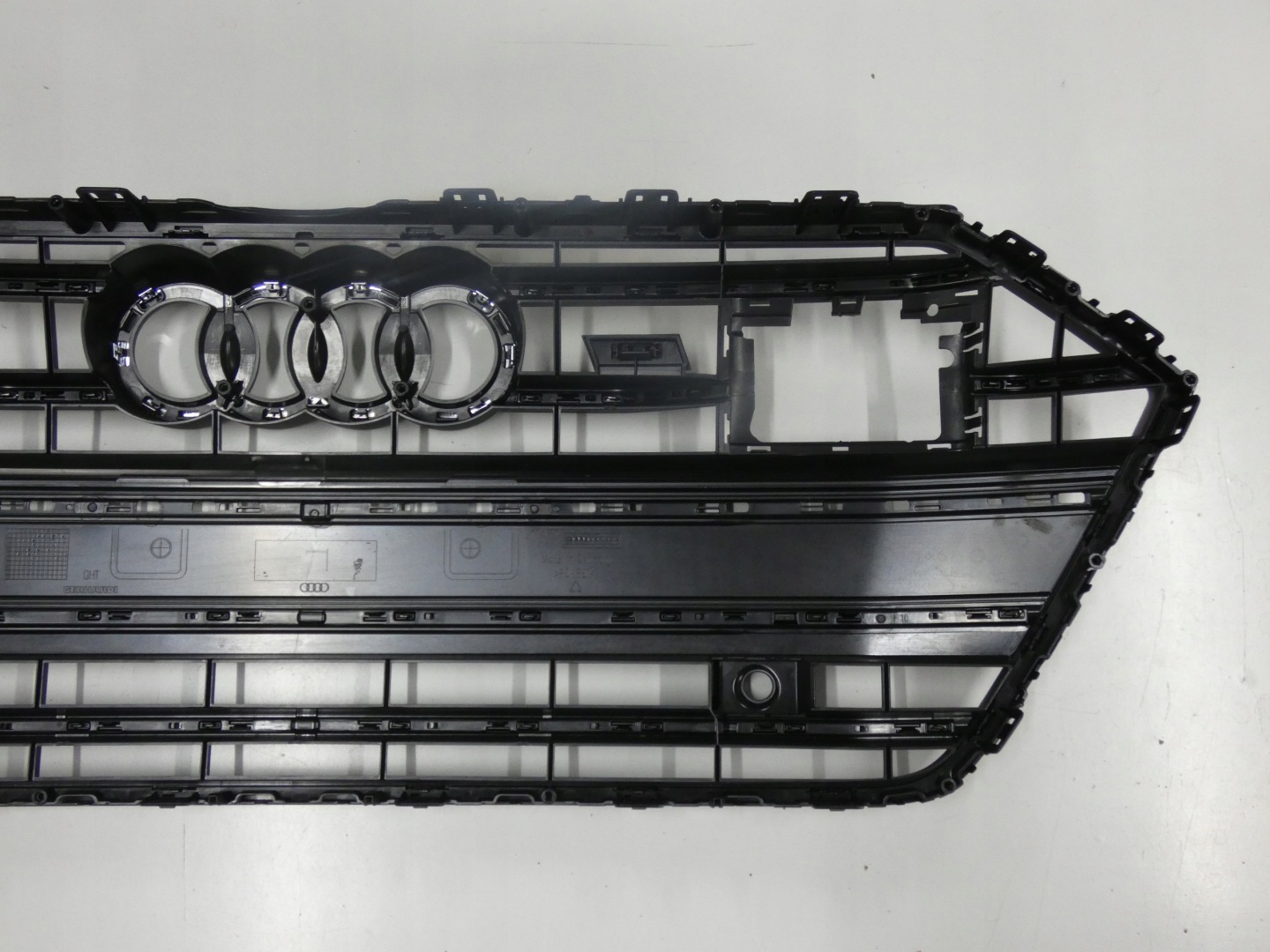 Audi 4K8 Kühlergrill FRONTGRILL Kühlergitter 4K8853651 - Thumbnail 7
