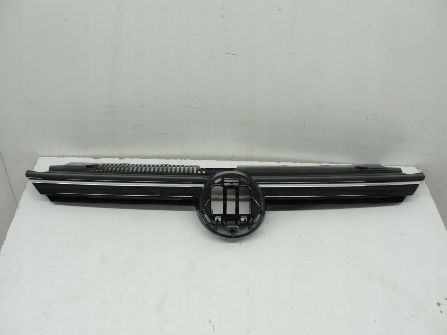 VW Golf V Kühlergrill FRONTGRILL Kühlergitter 85H085365 - Thumbnail 1