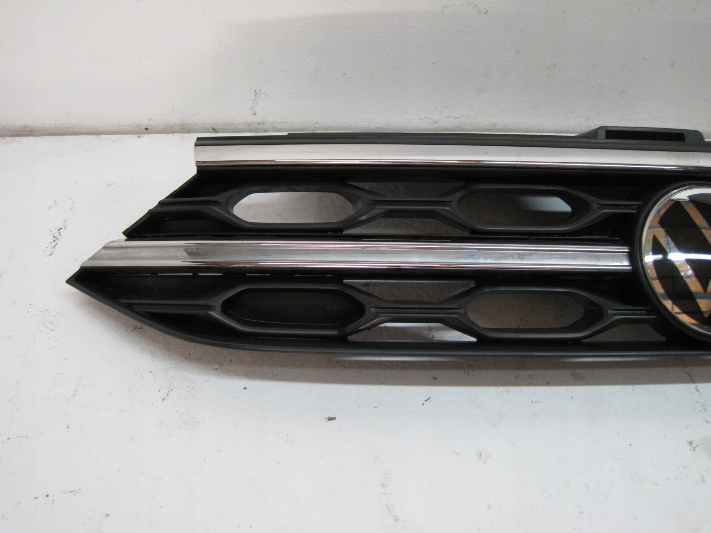 VW T-Roc A1 Kühlergrill FRONTGRILL Kühlergitter 2GA853651P0 - Thumbnail 3