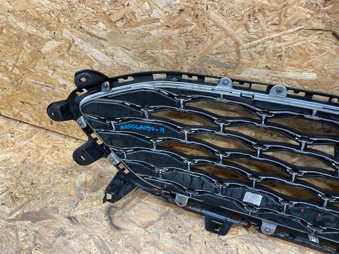 Ford Kuga III Mk3 Kühlergrill FRONTGRILL Kühlergitter LV4B8200VS250 - Thumbnail 8
