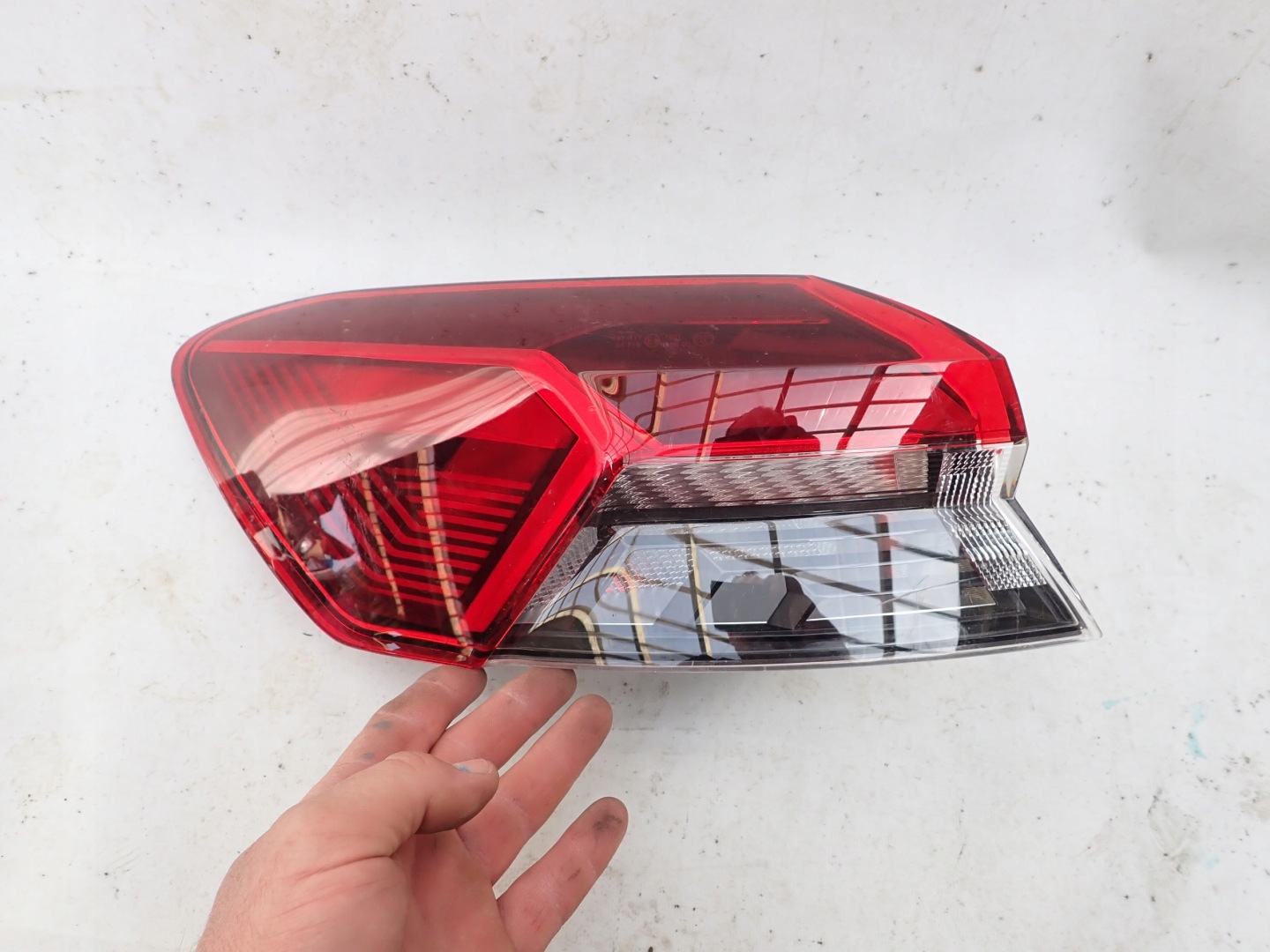 Audi Q4 Rückleuchte 89A945091 Rearlamp - Thumbnail 1