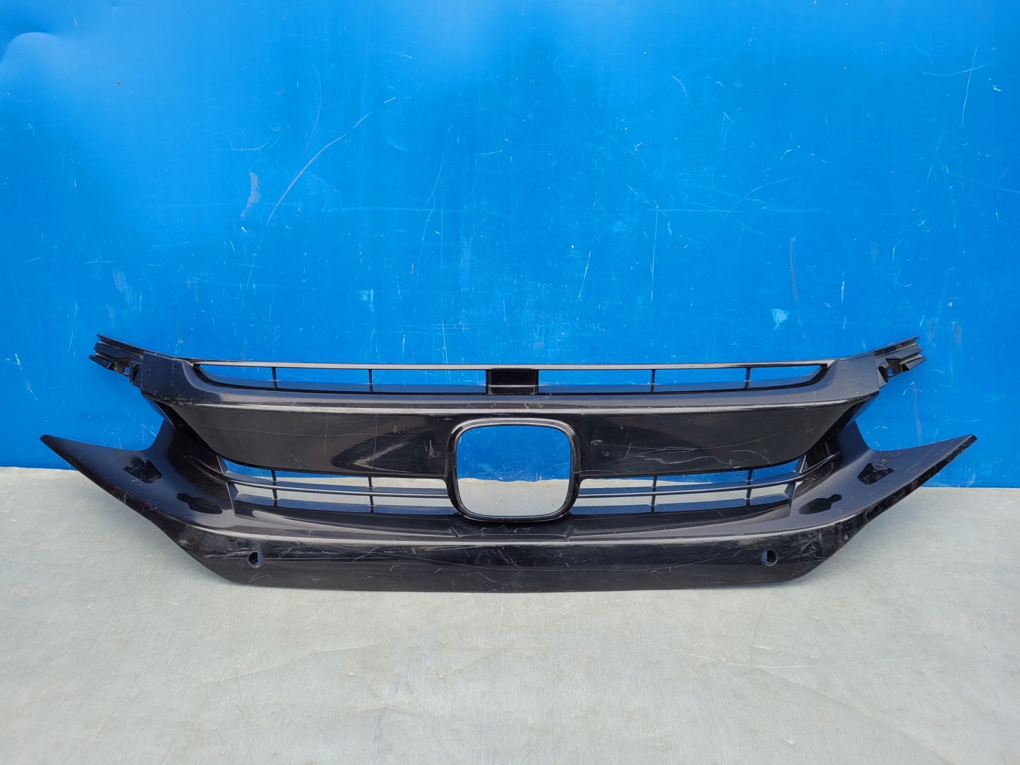 Honda Civic X FC Kühlergrill FRONTGRILL Kühlergitter 71120TGGA0XXM1 - Thumbnail 1