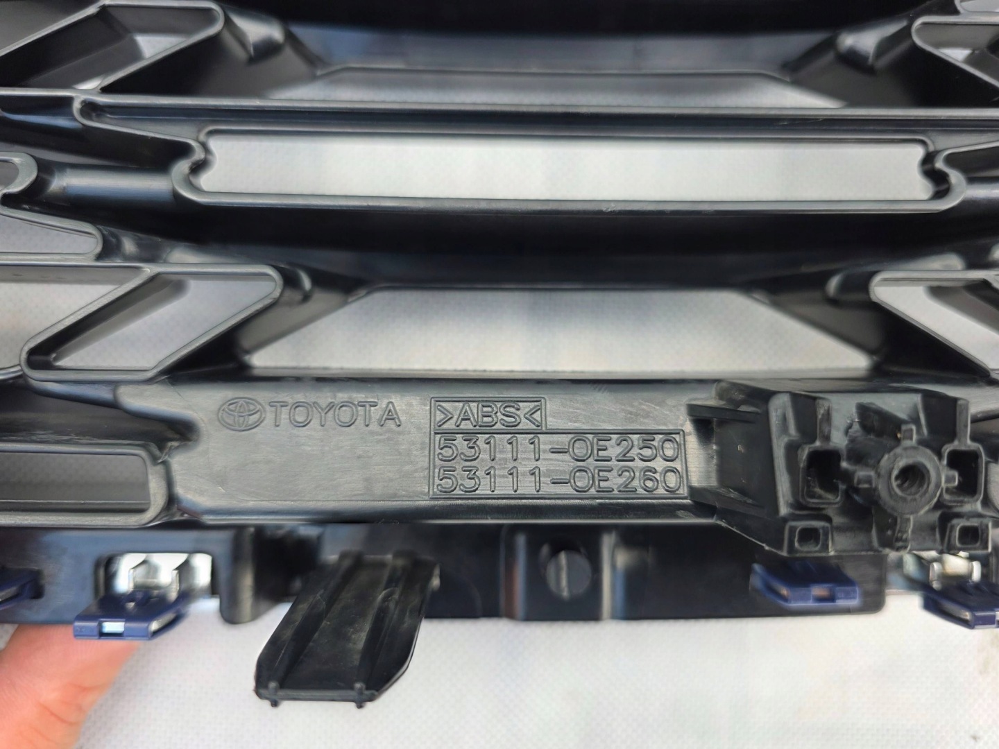 Toyota Highlander XU70 Kühlergrill FRONTGRILL Kühlergitter 531110E250 - Thumbnail 10