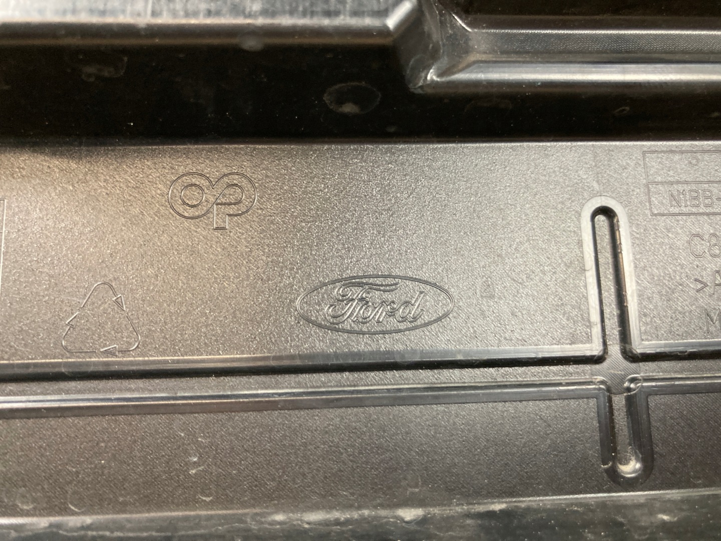 Ford Fiesta VIII Mk8 Kühlergrill FRONTGRILL Kühlergitter N1BB8200D6 - Thumbnail 8