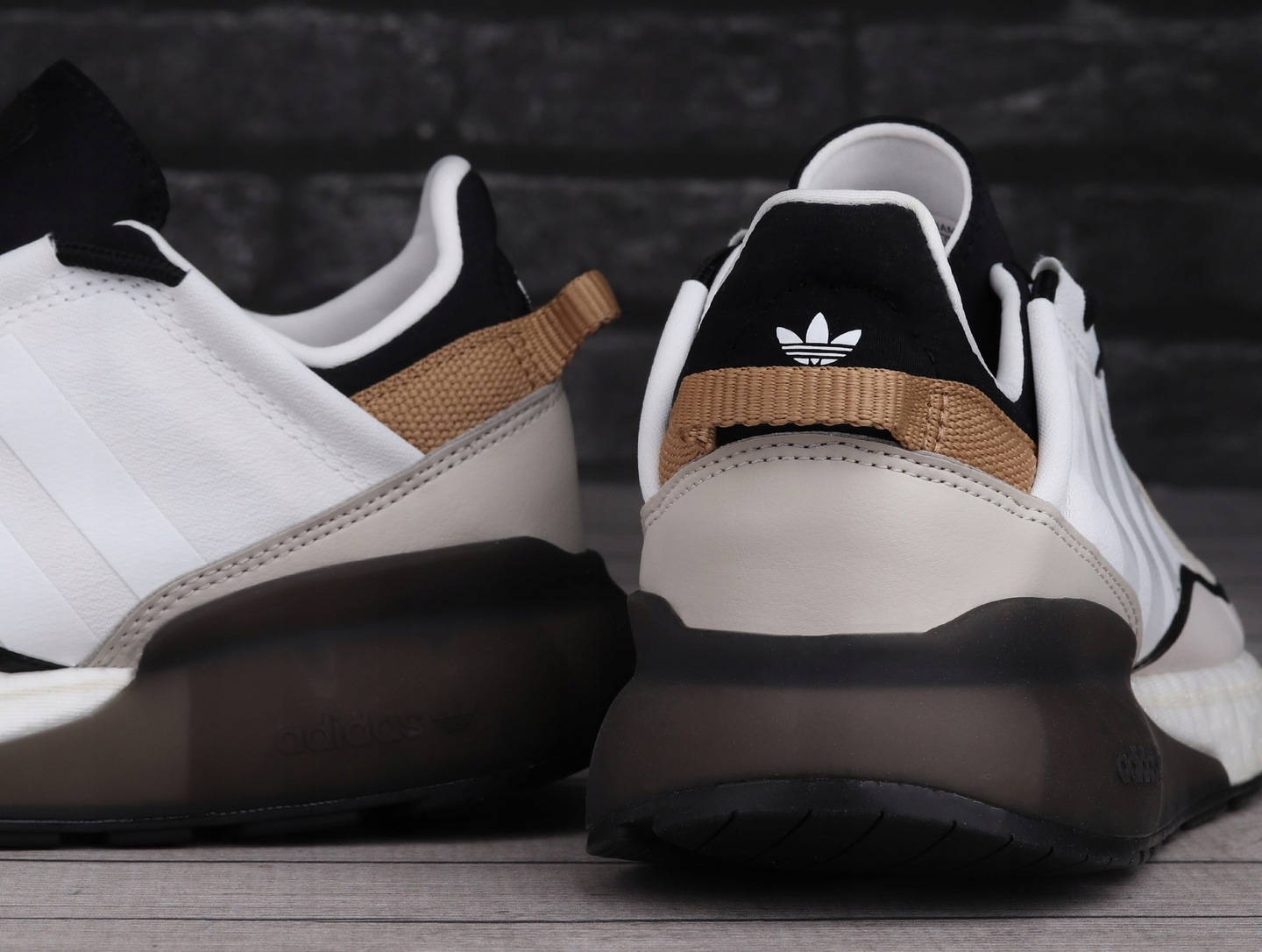 【メーカー直売】 Buty męskie 13651242826 - G57962 Pure Boost 2K ZX Adidas K-POP/アジア