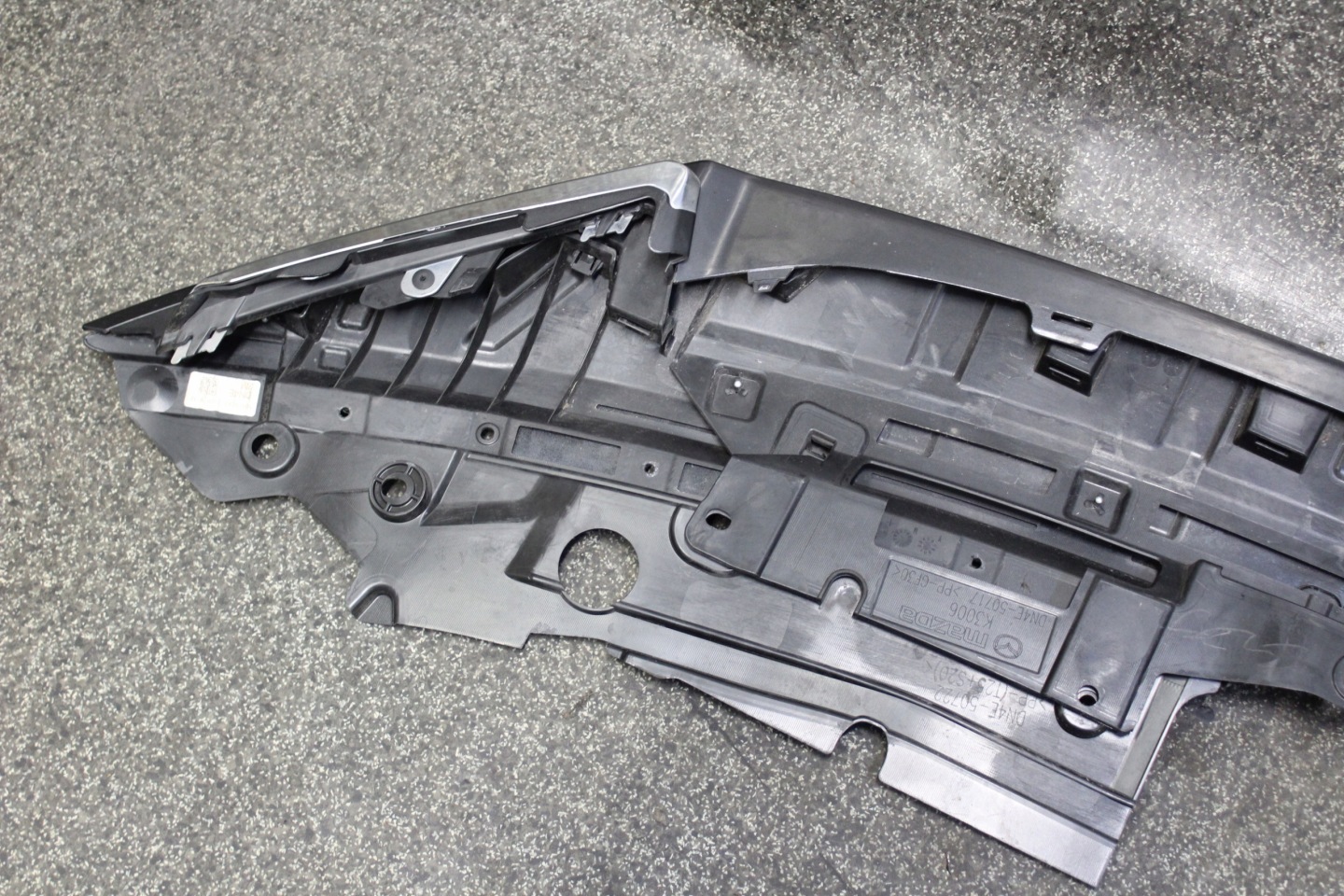 Mazda MX-30 Kühlergrill FRONTGRILL Kühlergitter DN4E50717G - Thumbnail 9