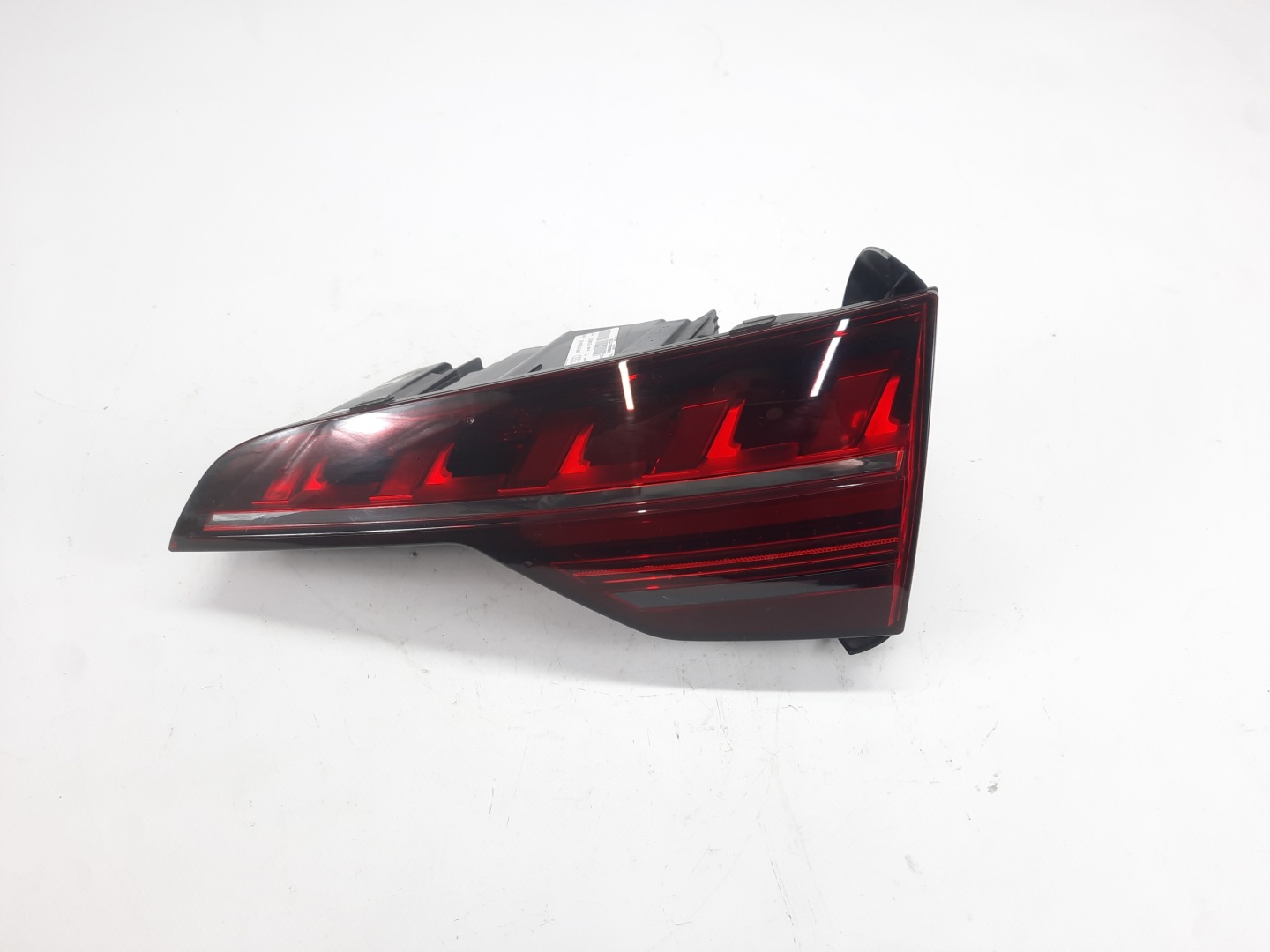 Audi A4 B9 Rückleuchte 8W9945094A Rearlamp - Thumbnail 1