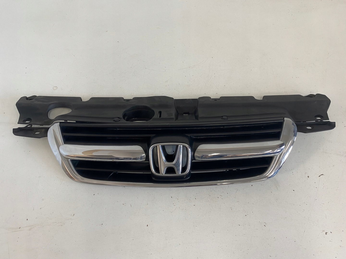 Honda CR-V RS Kühlergrill FRONTGRILL Kühlergitter - Thumbnail 1