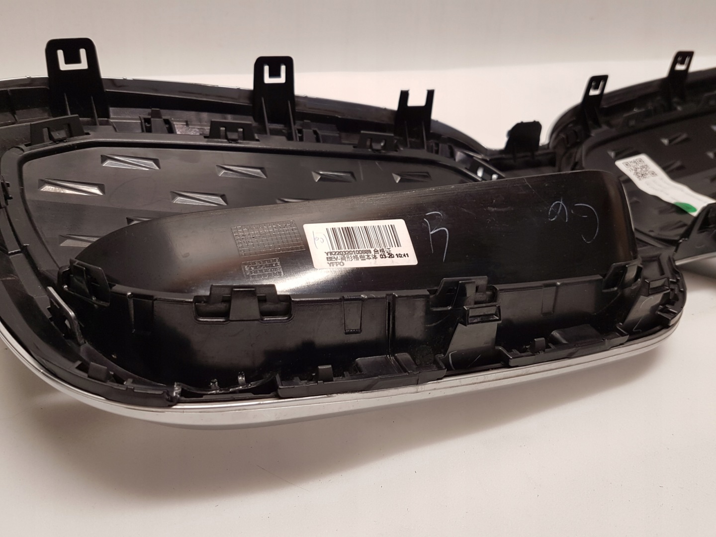 BMW iX3 G08 Kühlergrill FRONTGRILL Kühlergitter 5A34E66 - Thumbnail 12