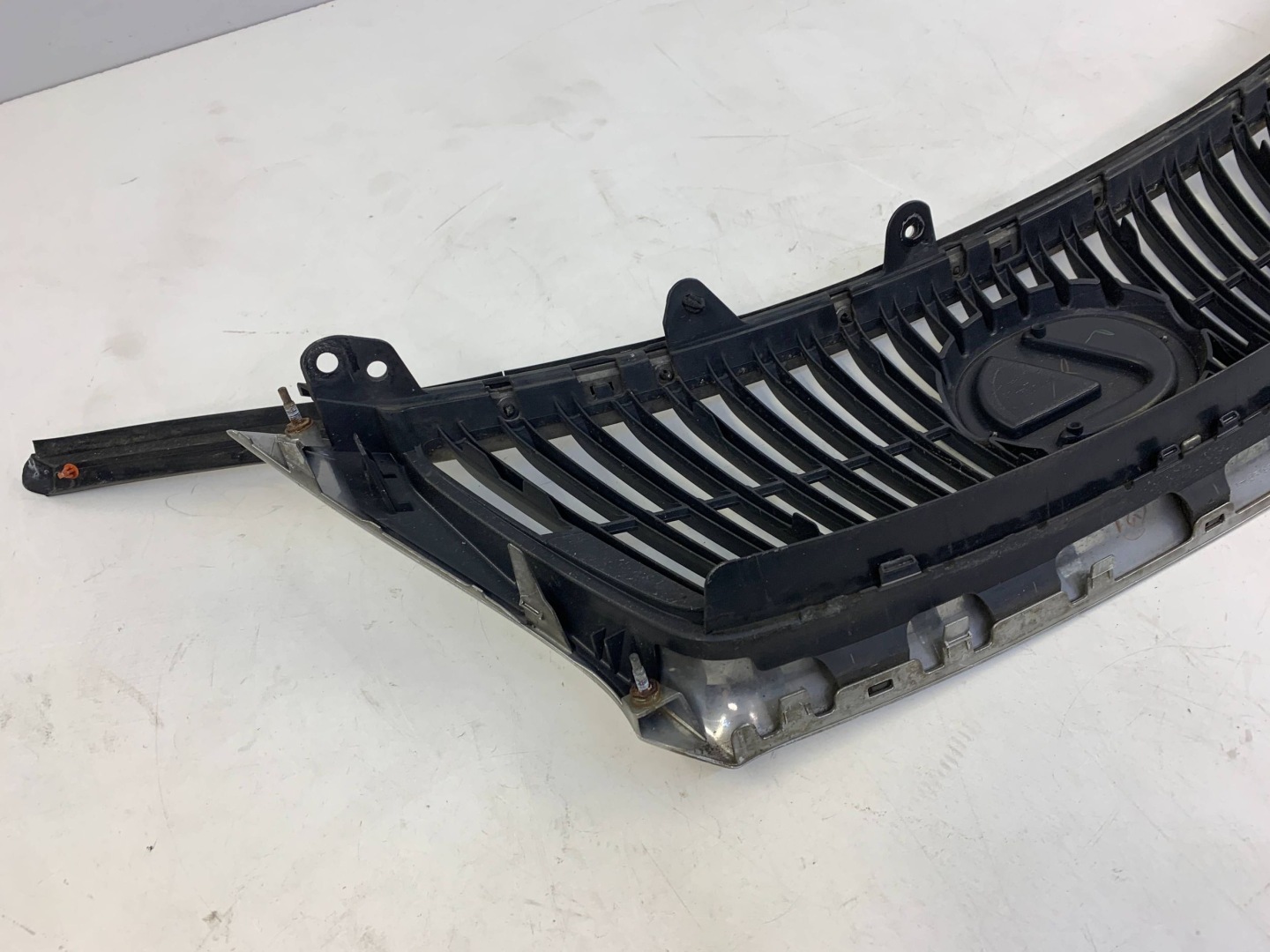 Lexus IS XE3 Kühlergrill FRONTGRILL Kühlergitter 5311253070 - Thumbnail 8