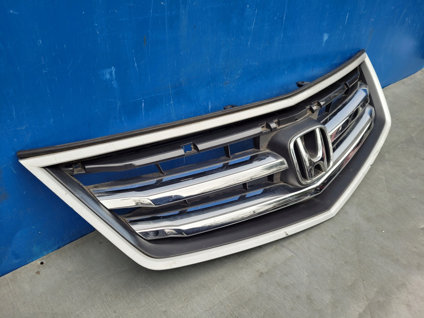 Honda Accord V CC7 Kühlergrill FRONTGRILL Kühlergitter 8F21TL0630 - Thumbnail 2