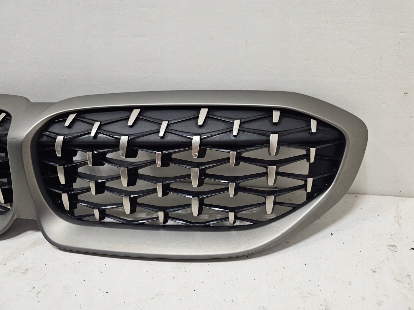 BMW 3 G21 Kühlergrill FRONTGRILL Kühlergitter 1929761 - Thumbnail 4