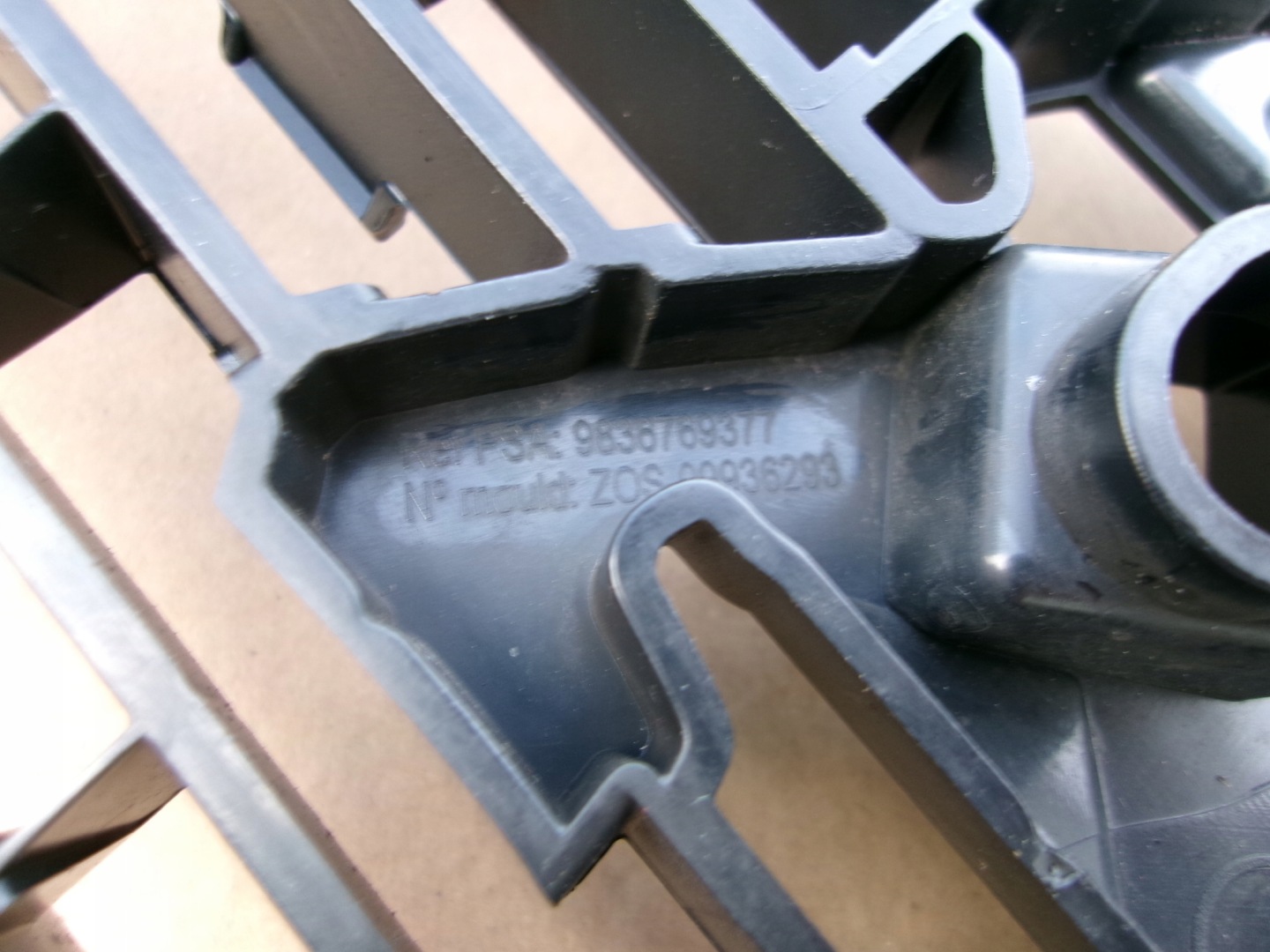 Peugeot 3008 Kühlergrill FRONTGRILL Kühlergitter 9836769377 - Thumbnail 7