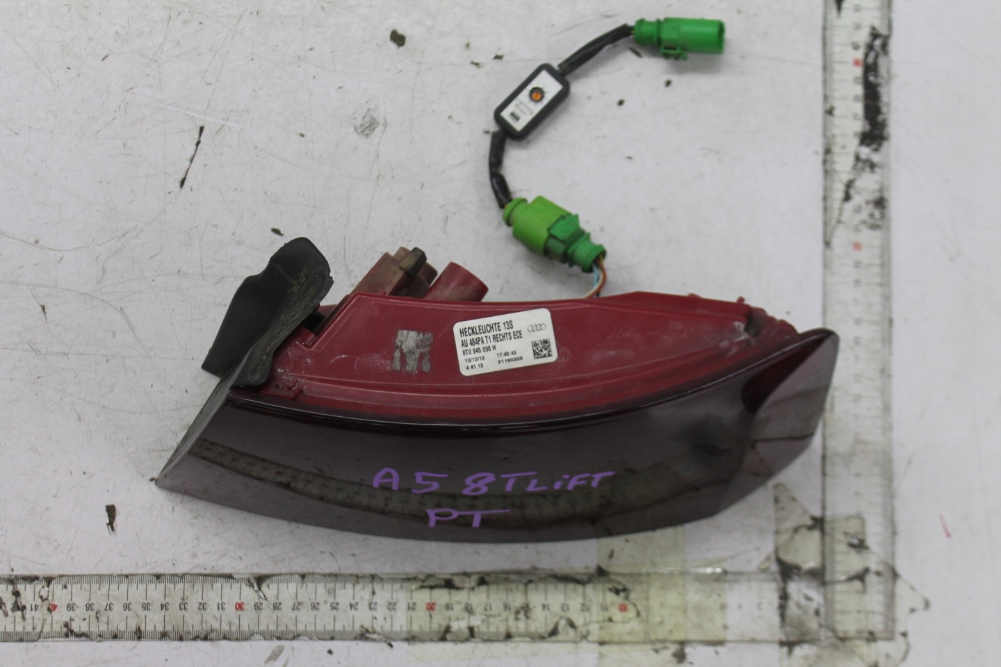 Audi A5 Rückleuchte 8T0945096H Rearlamp - Thumbnail 2