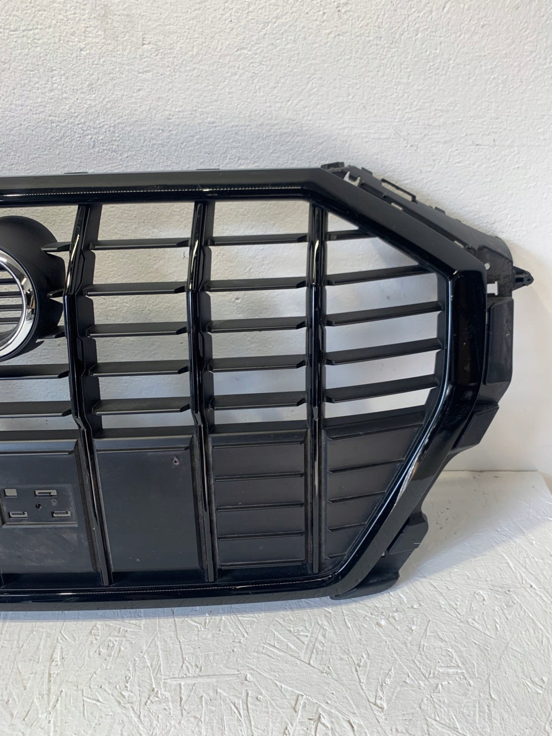 Audi Q3 Kühlergrill FRONTGRILL Kühlergitter - Thumbnail 6