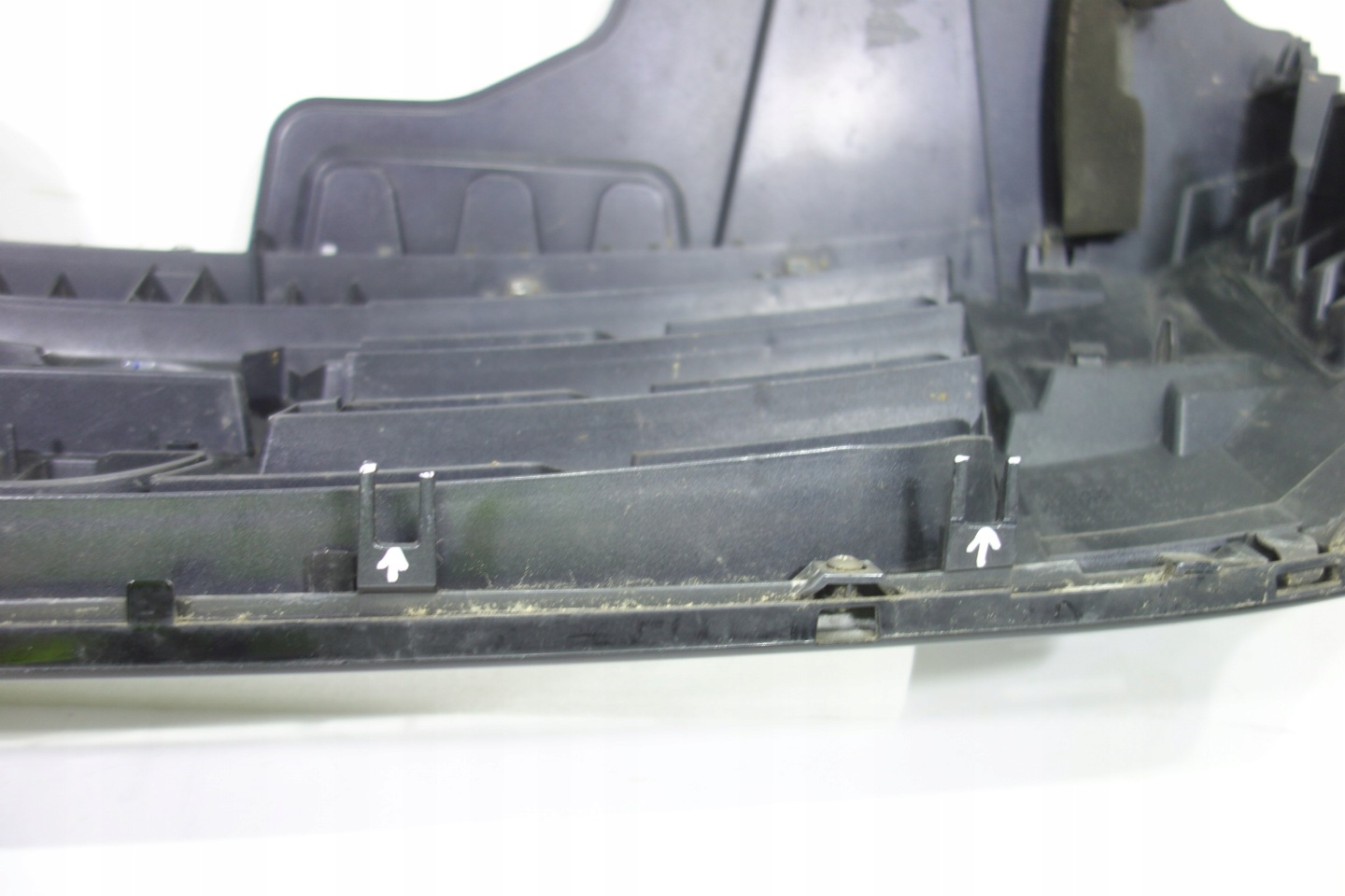 Nissan NP300 D22 Kühlergrill FRONTGRILL Kühlergitter 623105JT0A - Thumbnail 7