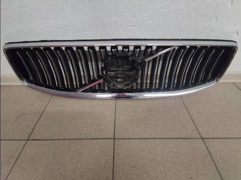 Volvo S60/V60 S60 Kühlergrill FRONTGRILL Kühlergitter 31479295 - Thumbnail 1