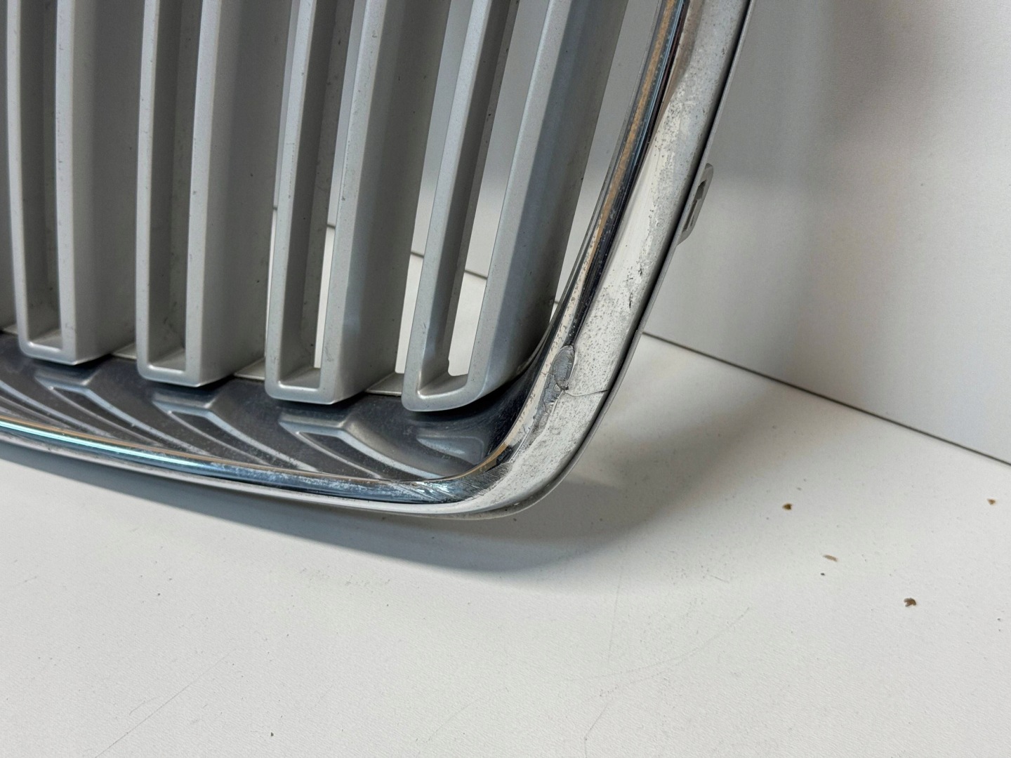 Volvo XC90 Kühlergrill FRONTGRILL Kühlergitter 31425933 - Thumbnail 8