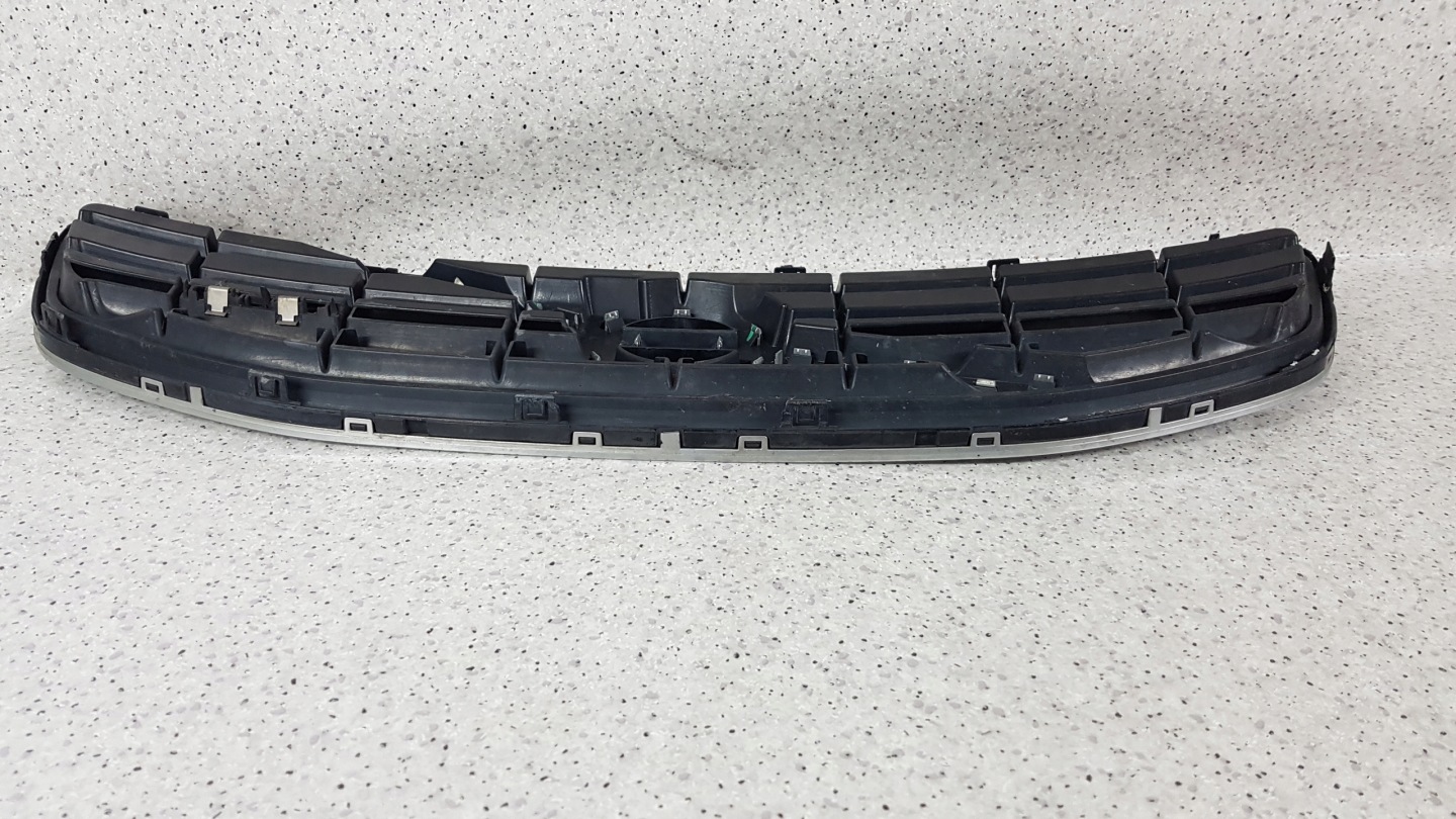 Volvo S60/V60 S60 Kühlergrill FRONTGRILL Kühlergitter 31333692 - Thumbnail 4