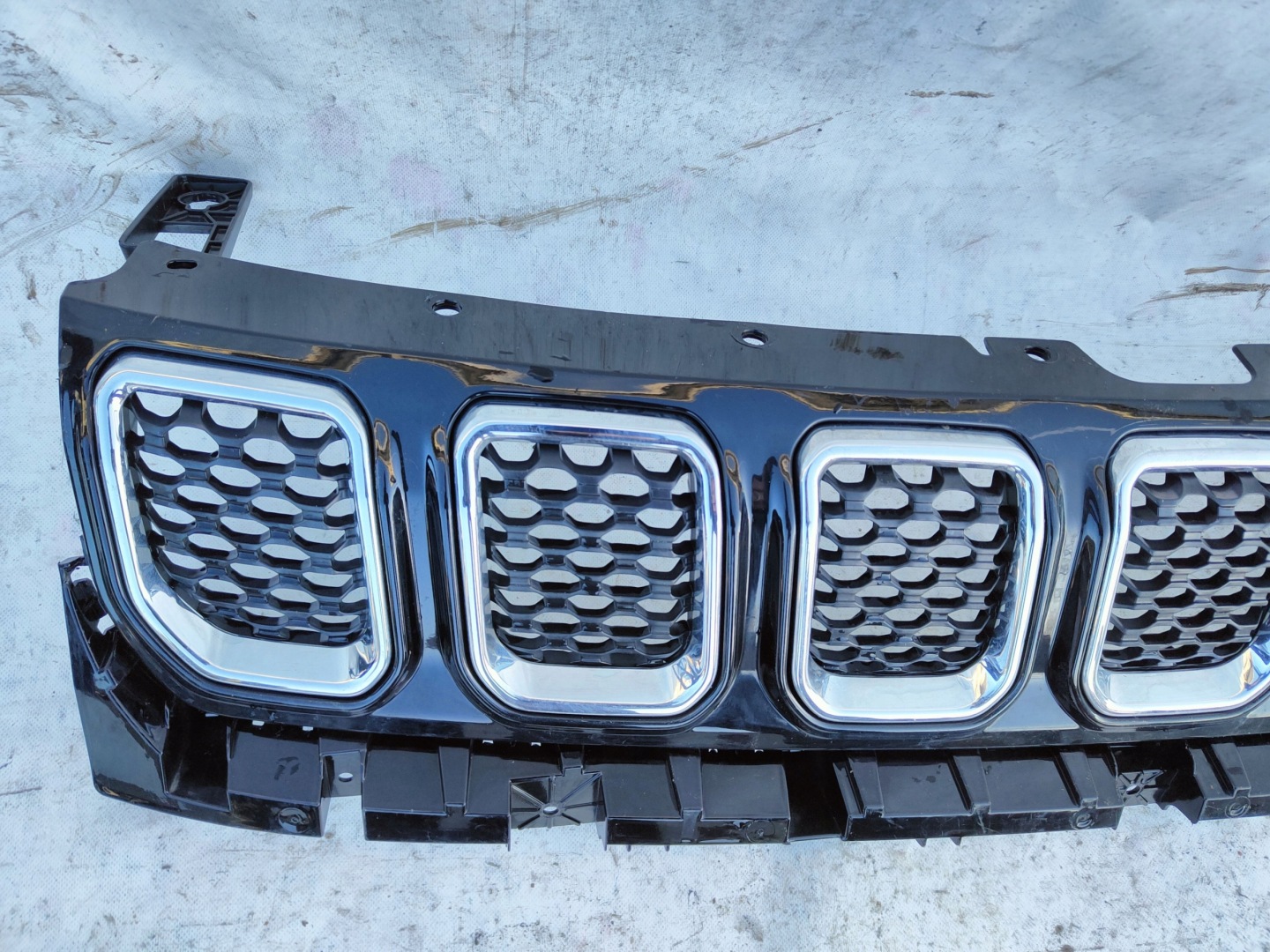 Jeep Compass MX Kühlergrill FRONTGRILL Kühlergitter 073573401 - Thumbnail 2