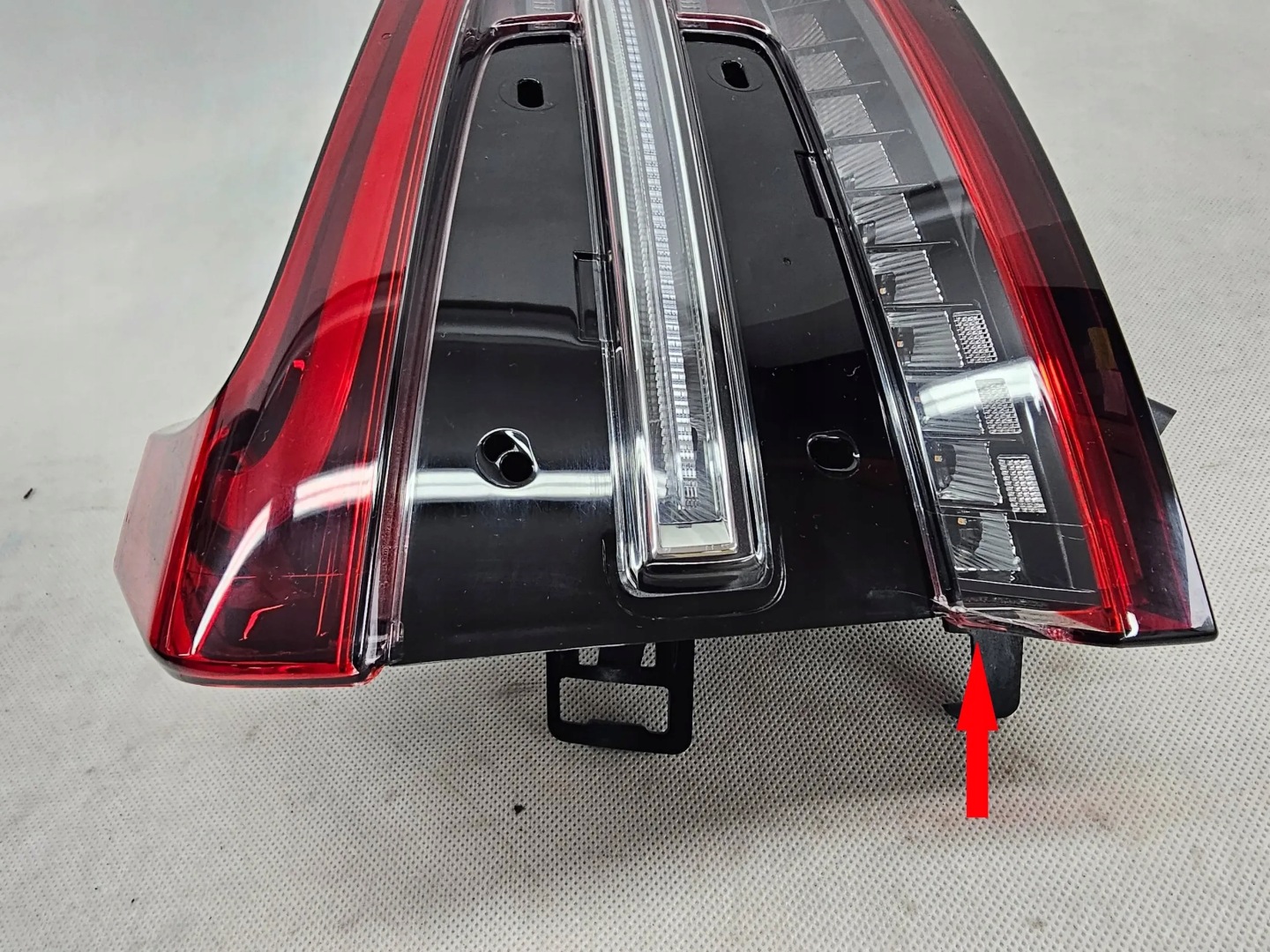 Volvo C40 Rückleuchte 32365667 Rearlamp - Thumbnail 6