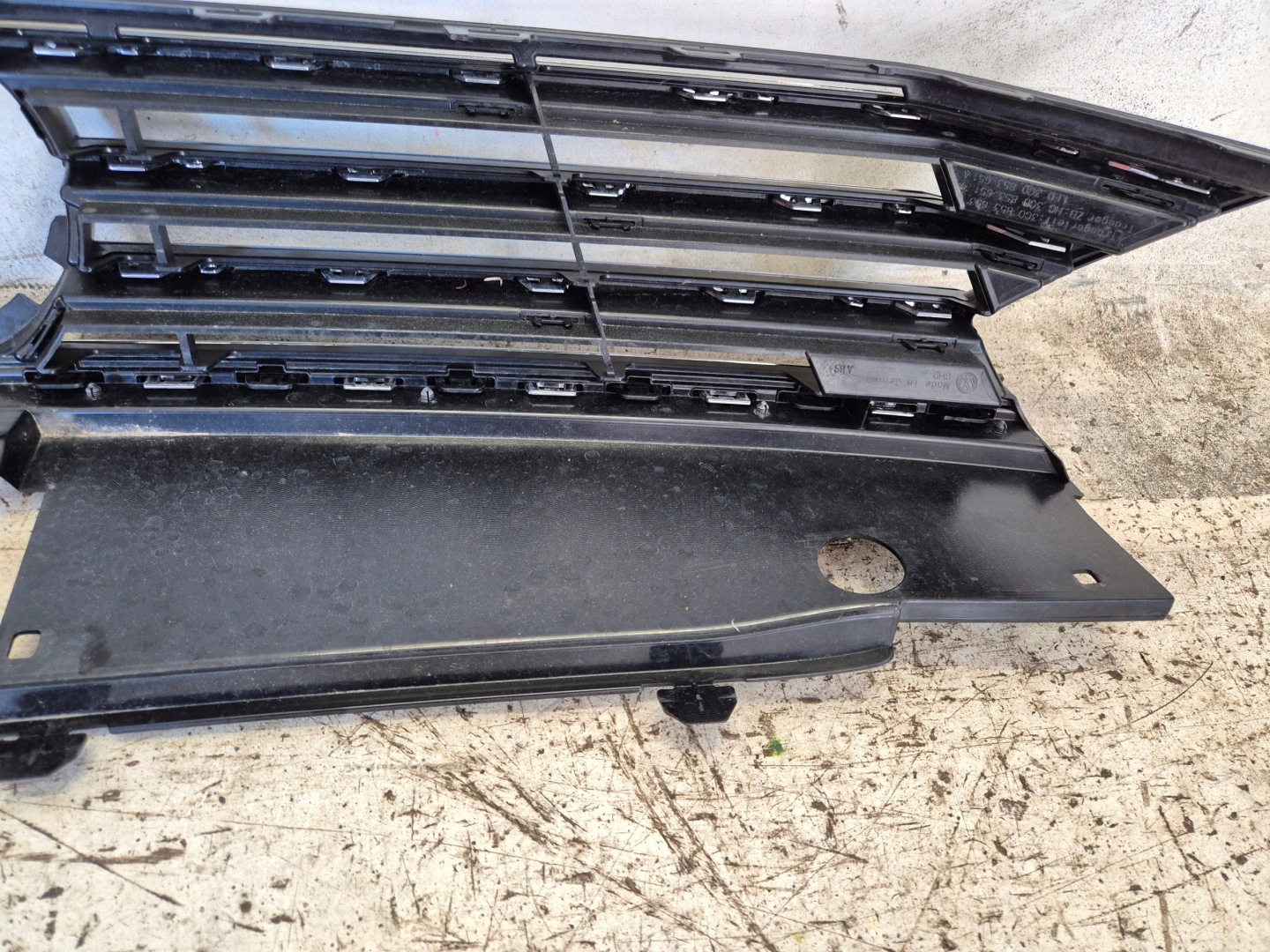 VW Passat B8 Kühlergrill FRONTGRILL Kühlergitter 3G0853651A - Thumbnail 9