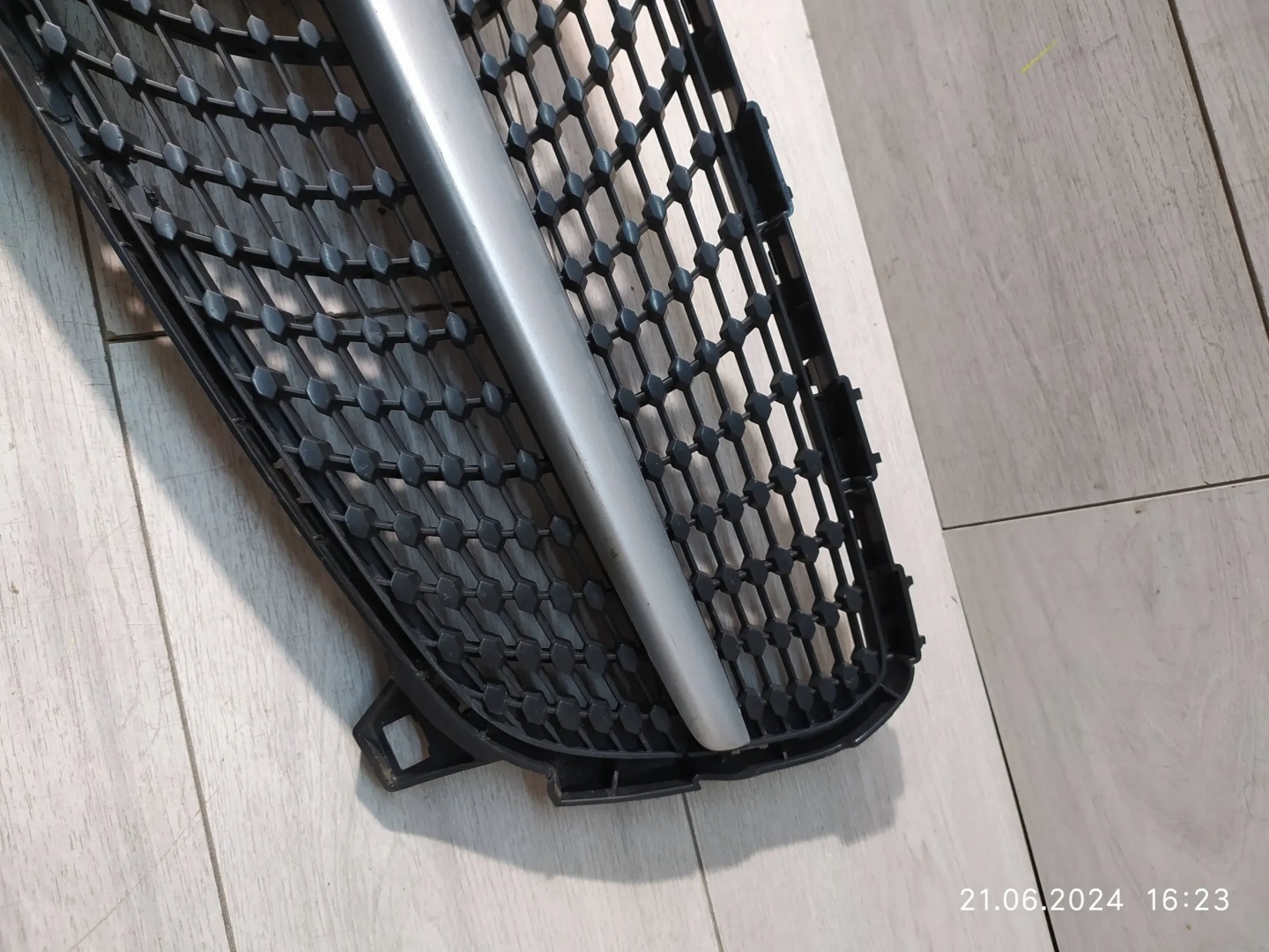 Mercedes-Benz A-Klasse W176 Kühlergrill FRONTGRILL Kühlergitter A1768881760 - Thumbnail 10