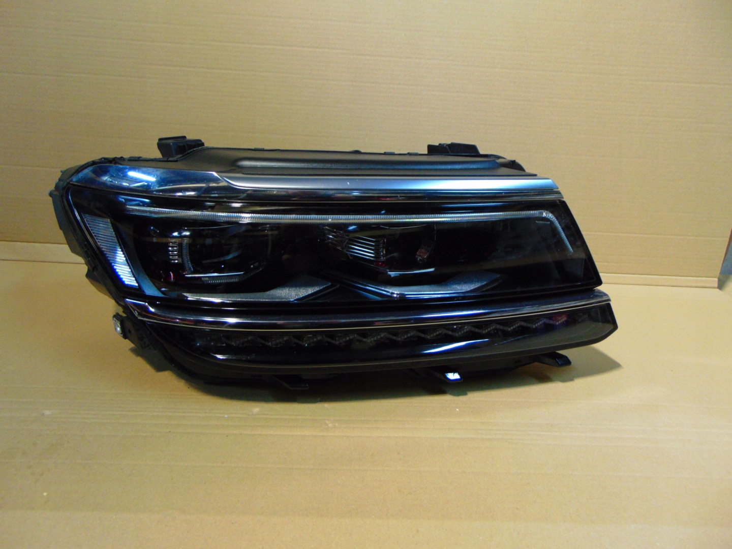 Frontscheinwerfer VW Tiguan 5NB941082A LED Rechts Scheinwerfer Headlight - Thumbnail 1