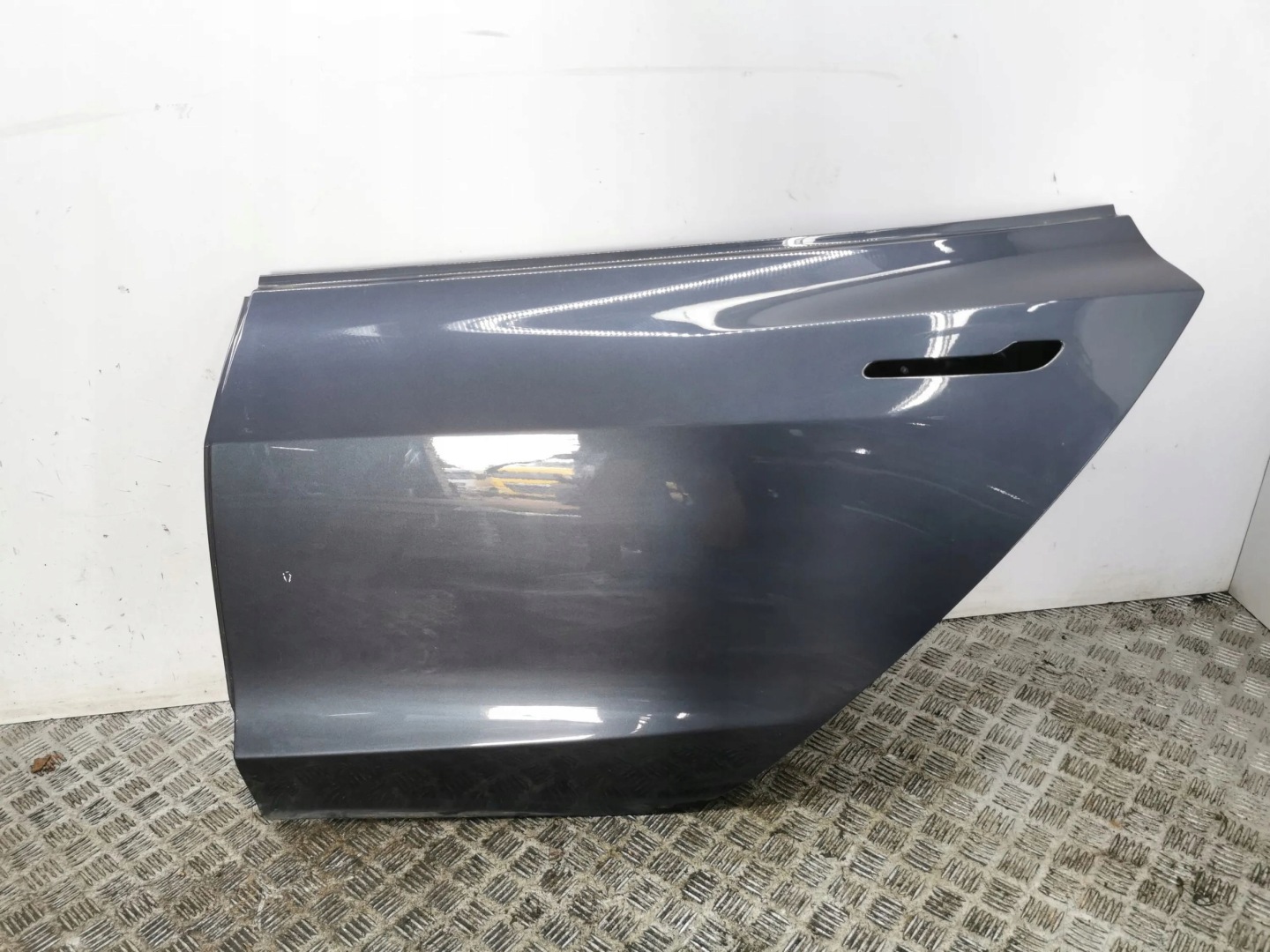 Tesla Model 3 003 Tür Vorne Links Door Porta Porte - Thumbnail 1
