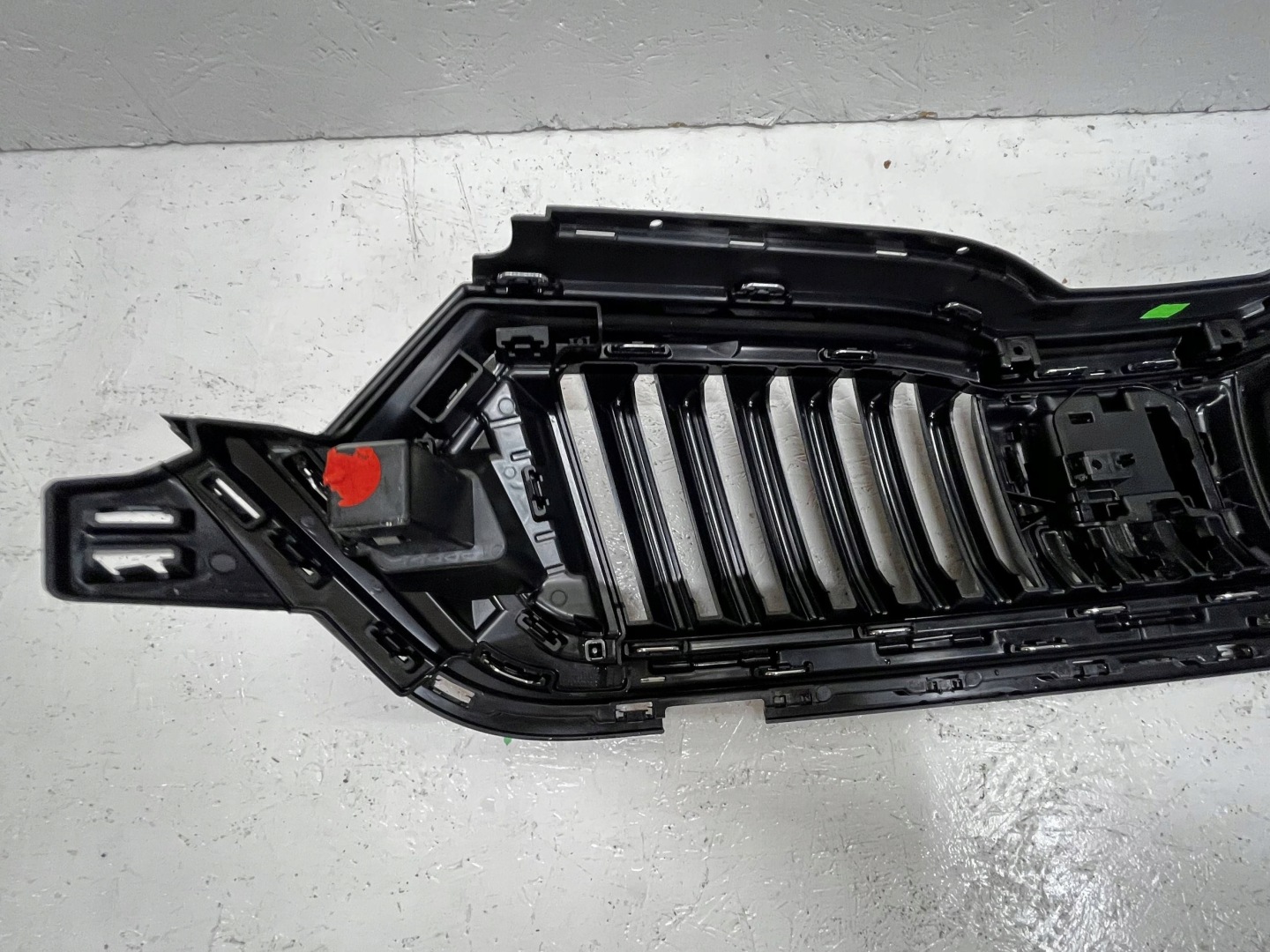 Skoda Octavia 1U Kühlergrill FRONTGRILL Kühlergitter 5E3807723 - Thumbnail 11