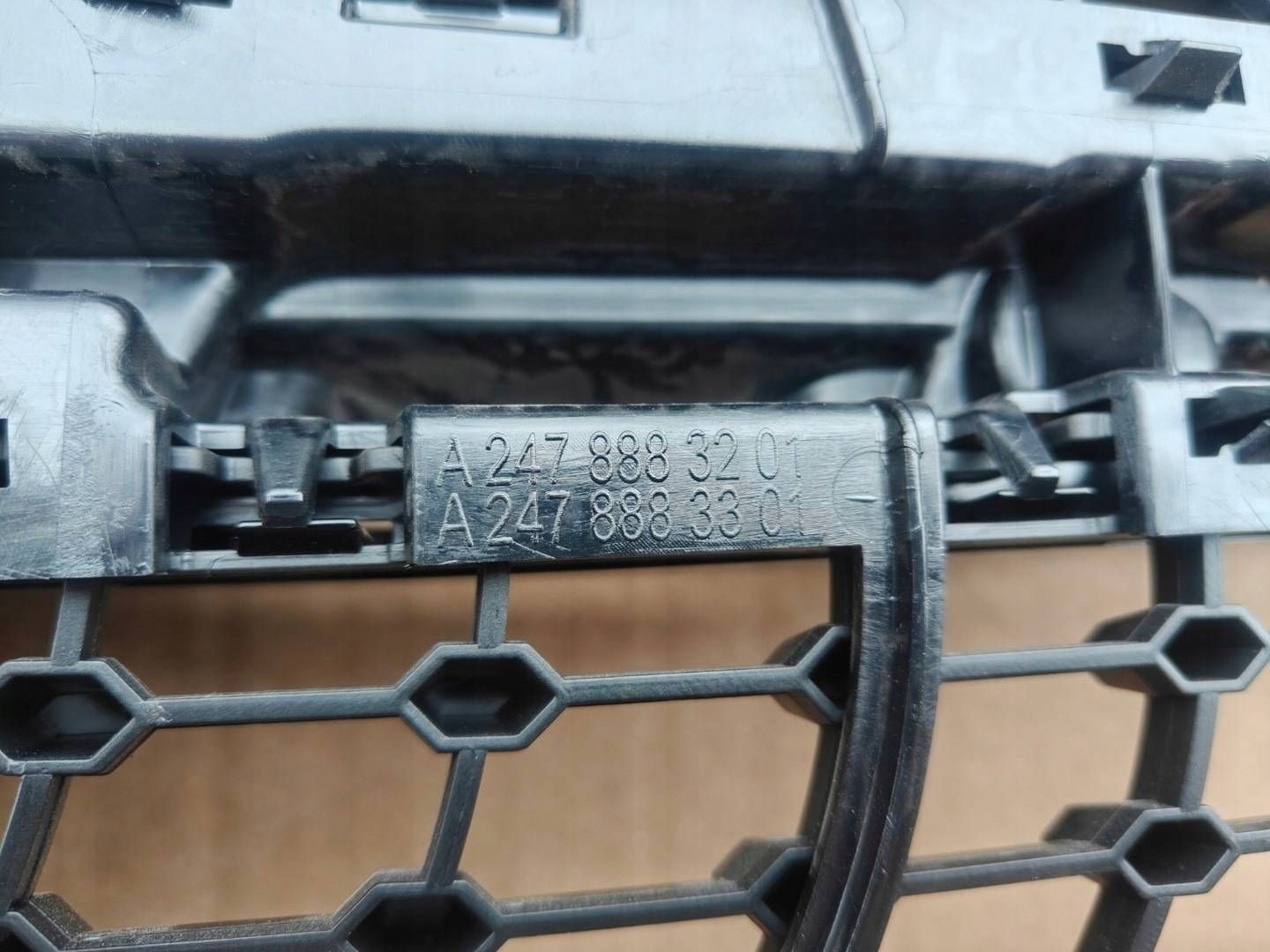 Mercedes-Benz GLA W247 Kühlergrill FRONTGRILL Kühlergitter A2478883201 - Thumbnail 8