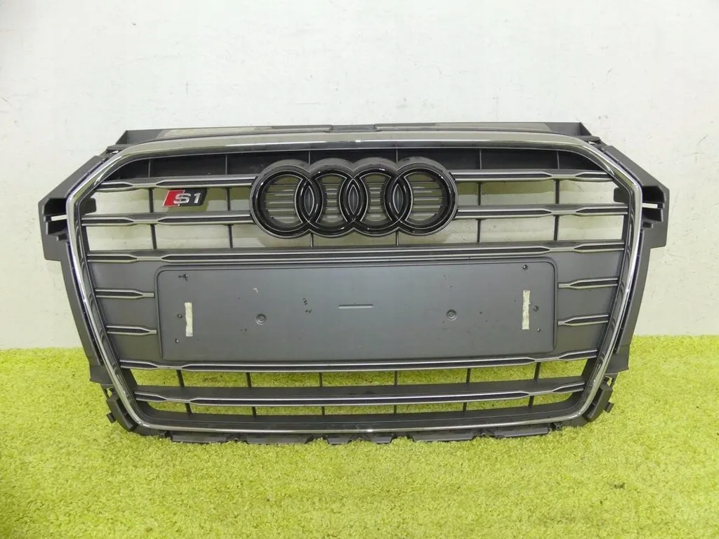 Audi A1 8X Kühlergrill FRONTGRILL Kühlergitter 8XA853651 - Thumbnail 1
