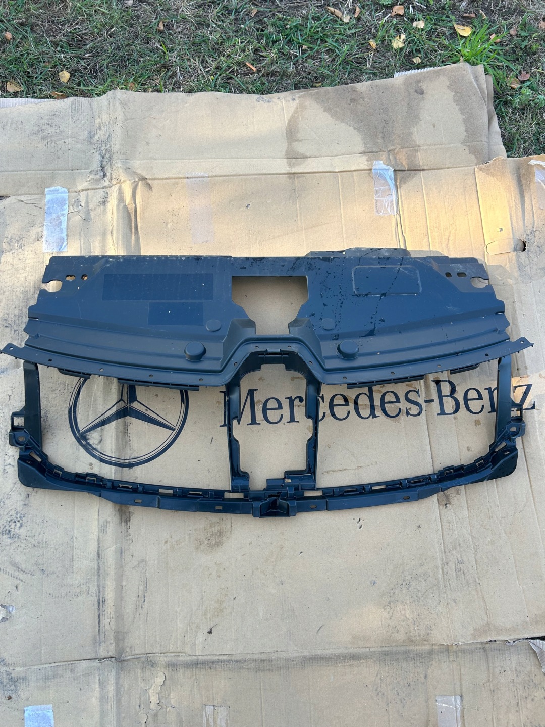 Renault Austral RHN Kühlergrill FRONTGRILL Kühlergitter - Thumbnail 1