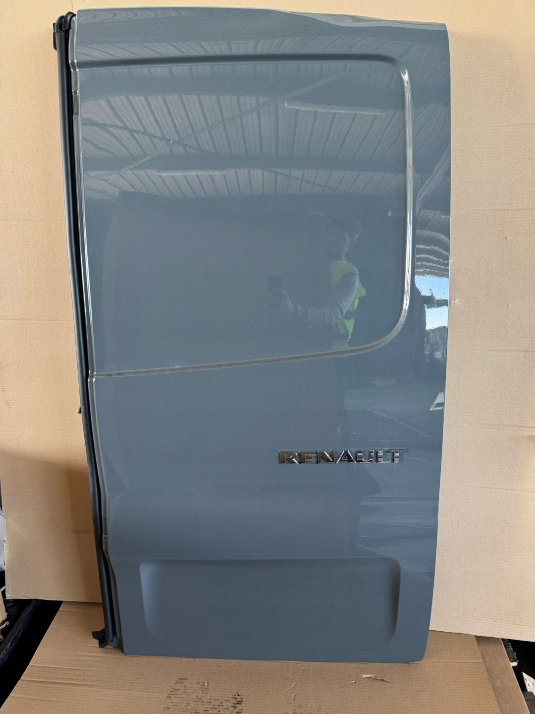 Renault Trafic L Tür Hinten Rechts Door 300VIVAROO Porta Porte - Thumbnail 1