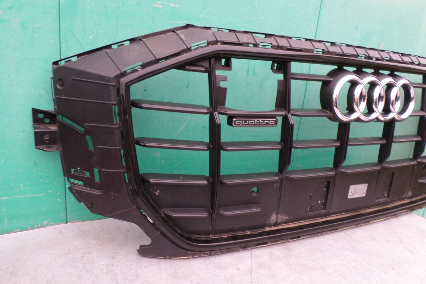 Audi Q8 Kühlergrill FRONTGRILL Kühlergitter 4M8853651 - Thumbnail 3