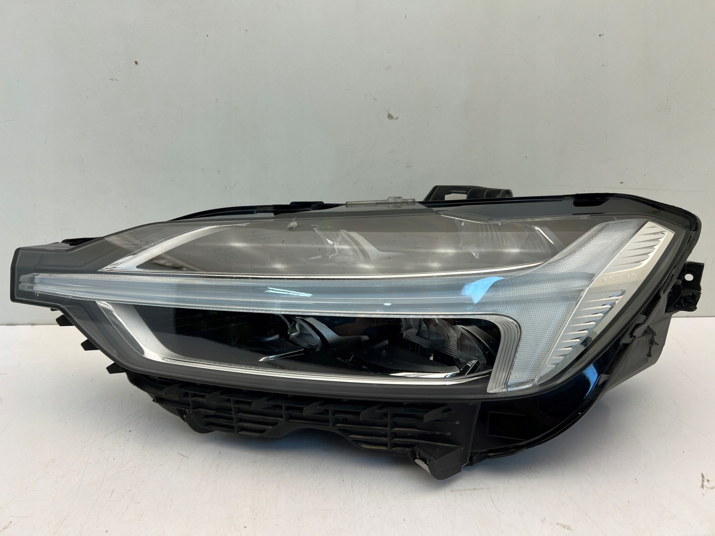Frontscheinwerfer Volvo XC60 32133548XC LED Links Scheinwerfer Headlight - Thumbnail 1