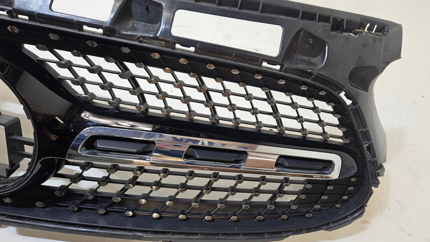 Mercedes-Benz GLA W156 Kühlergrill FRONTGRILL Kühlergitter A2478883201 - Thumbnail 6