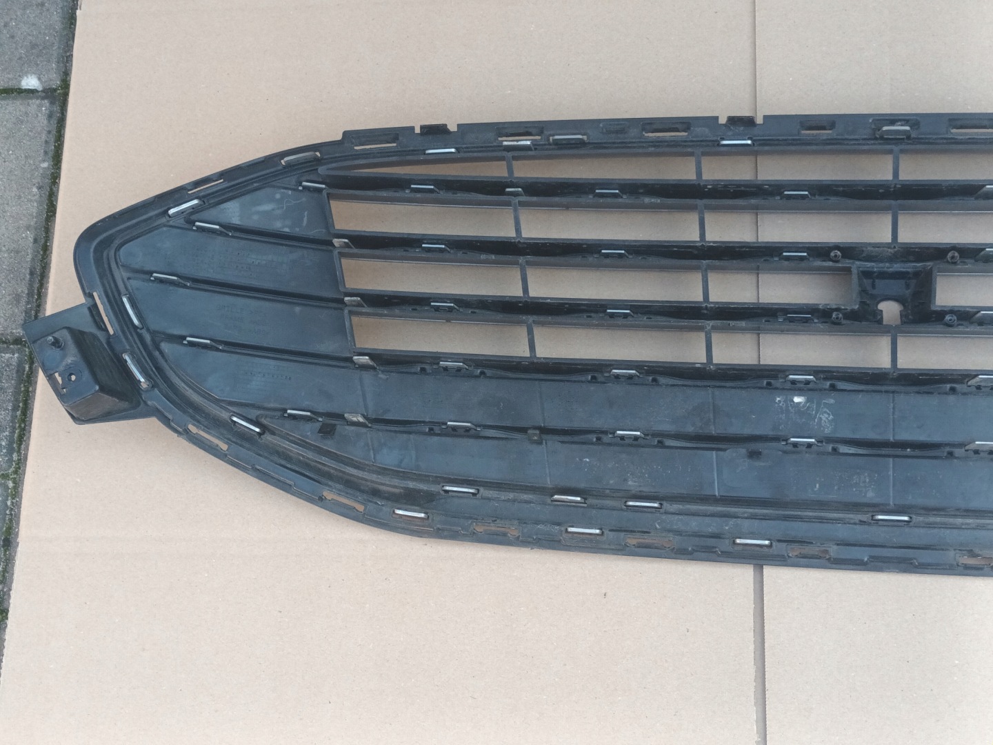 Ford Galaxy III Mk3 Kühlergrill FRONTGRILL Kühlergitter LM2B8200AFORD - Thumbnail 9