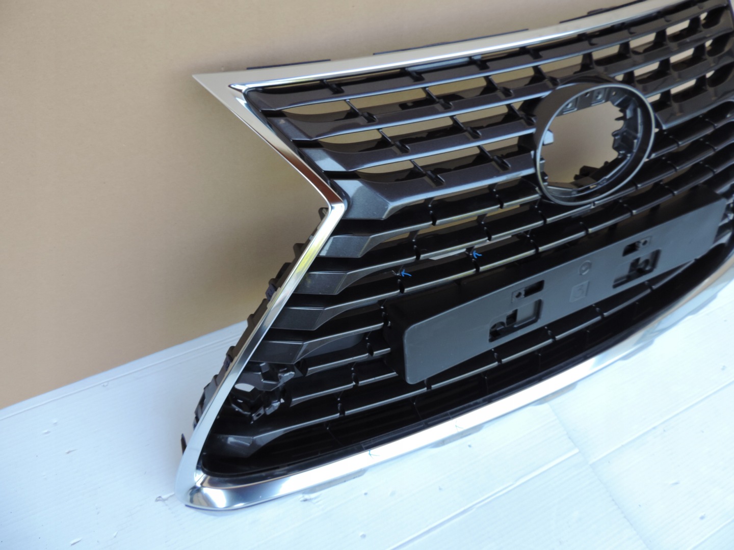 Lexus NX AZ1 Kühlergrill FRONTGRILL Kühlergitter 5211278310 - Thumbnail 3