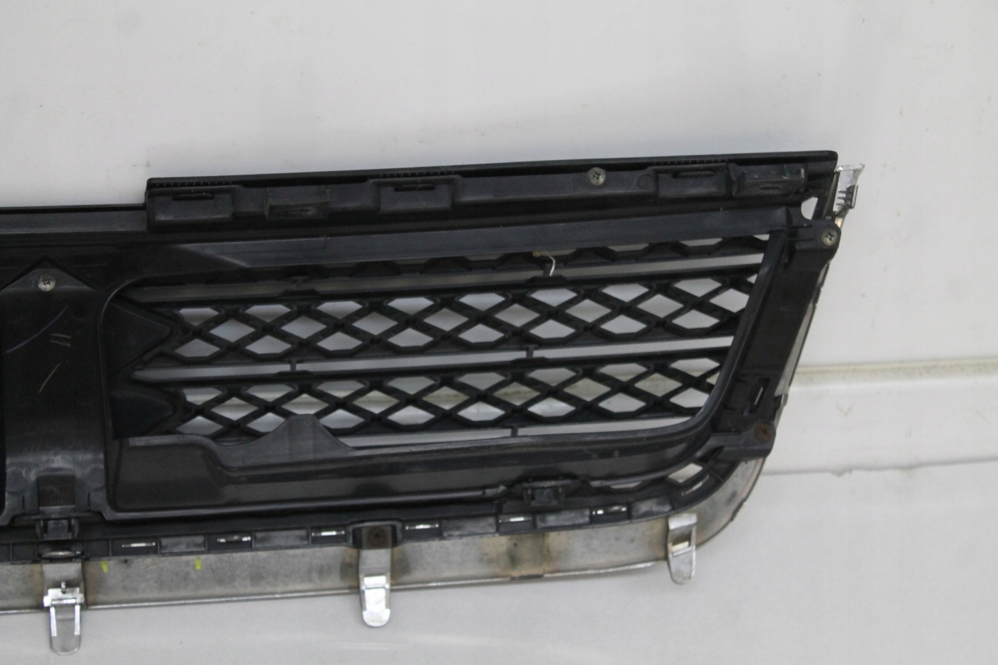 Suzuki Vitara I ET Kühlergrill FRONTGRILL Kühlergitter - Thumbnail 9