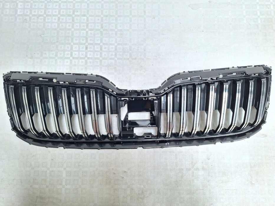 Skoda Superb 3U Kühlergrill FRONTGRILL Kühlergitter 3V0853653G - Thumbnail 1