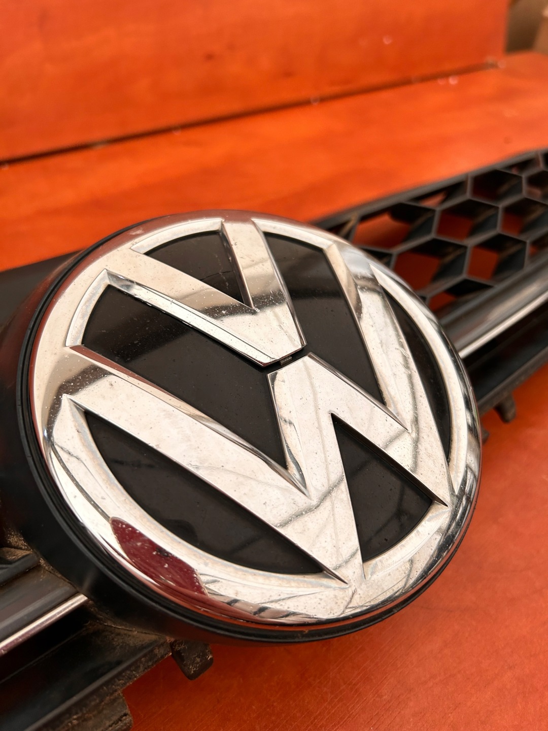 VW Golf V Kühlergrill FRONTGRILL Kühlergitter 5G0853653J - Thumbnail 6
