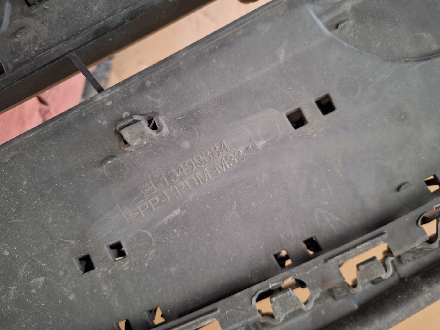 Opel Astra Kühlergrill FRONTGRILL Kühlergitter 13499384 - Thumbnail 4
