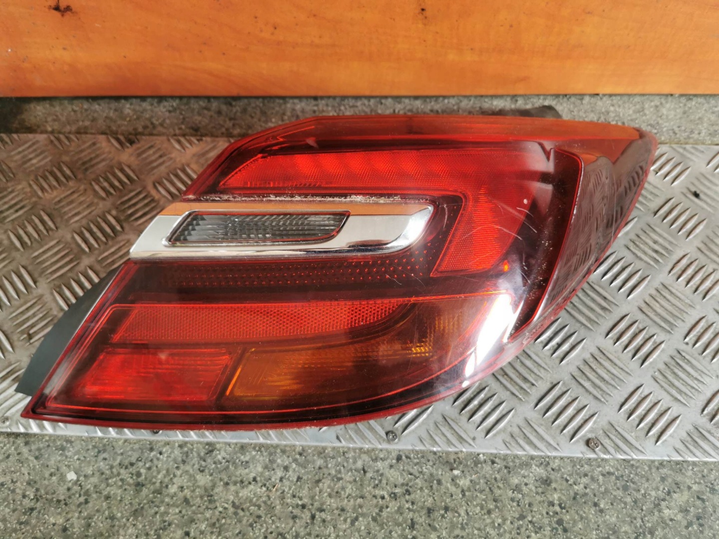Opel Insignia Rückleuchte 23422536 Rearlamp - Thumbnail 1