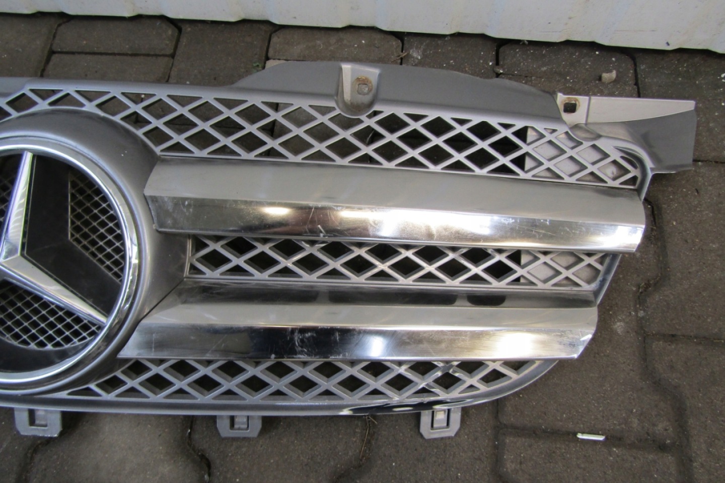 Mercedes-Benz Sprinter W906 Kühlergrill FRONTGRILL Kühlergitter A9068800385 - Thumbnail 8