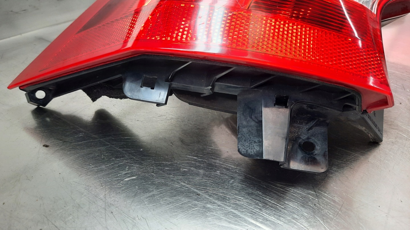 Volvo S60/V60 V60 Rückleuchte 31214963 Rearlamp - Thumbnail 9