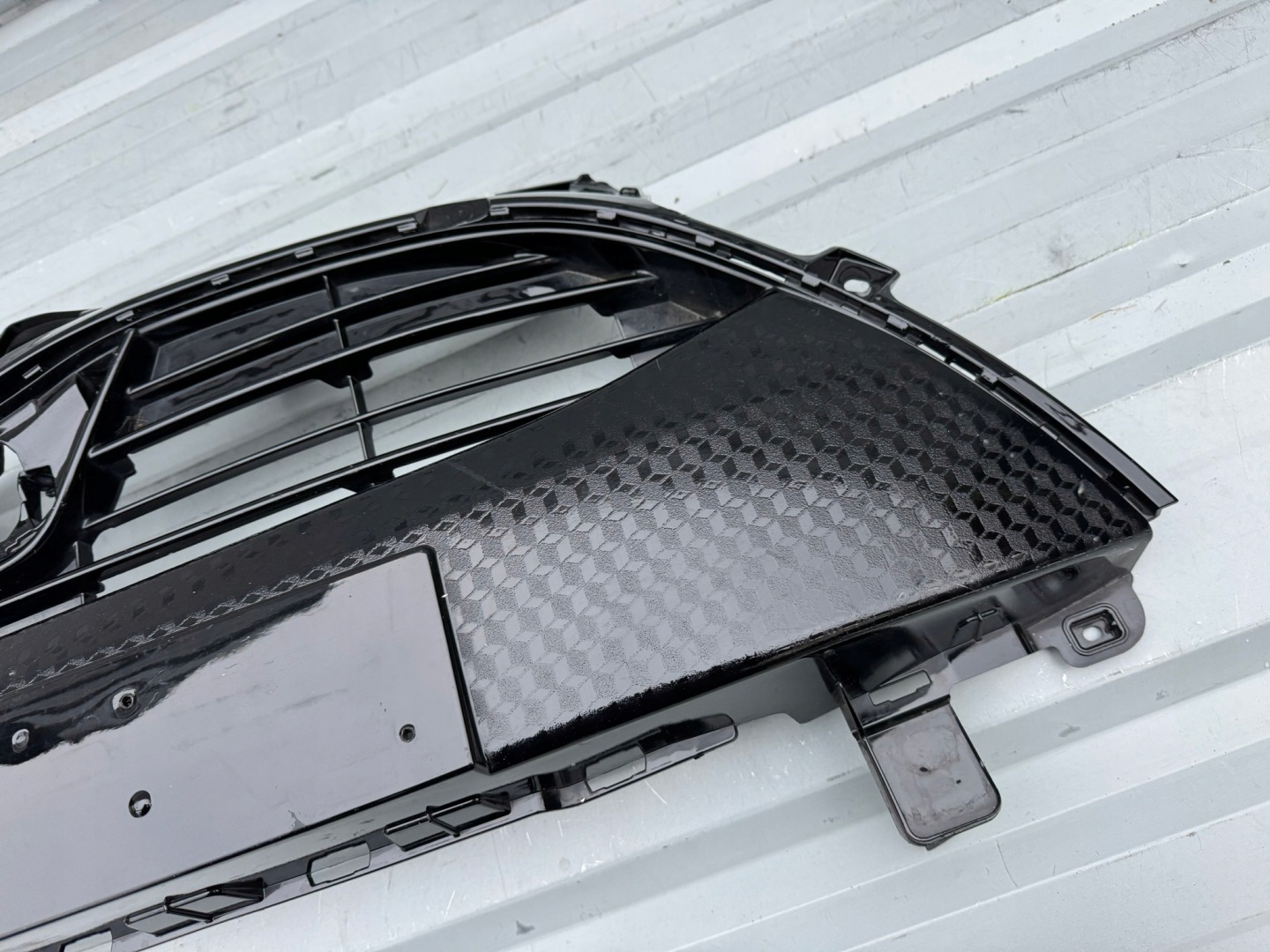 Toyota Yaris I P1 Kühlergrill FRONTGRILL Kühlergitter - Thumbnail 7