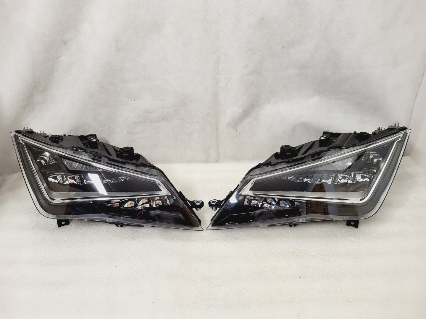 Frontscheinwerfer SEAT Leon II 1M 5F1941007B LED Links Scheinwerfer Headlight - Thumbnail 1