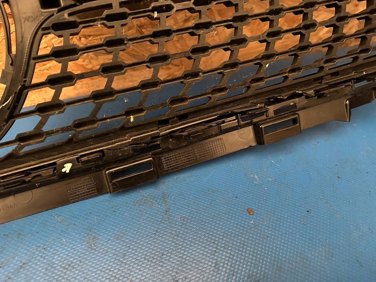 Mercedes-Benz E-Klasse W238 Kühlergrill FRONTGRILL Kühlergitter A2388883100 - Thumbnail 7
